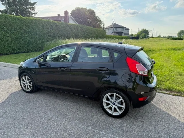 Ford Fiesta 2015 photo 4