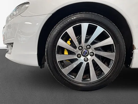 Volvo V70 2015 photo 5
