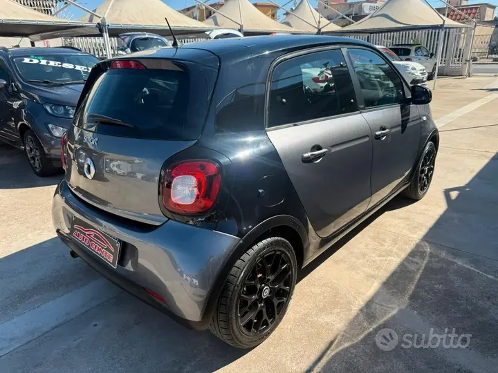 Smart Forfour 2015 photo 5