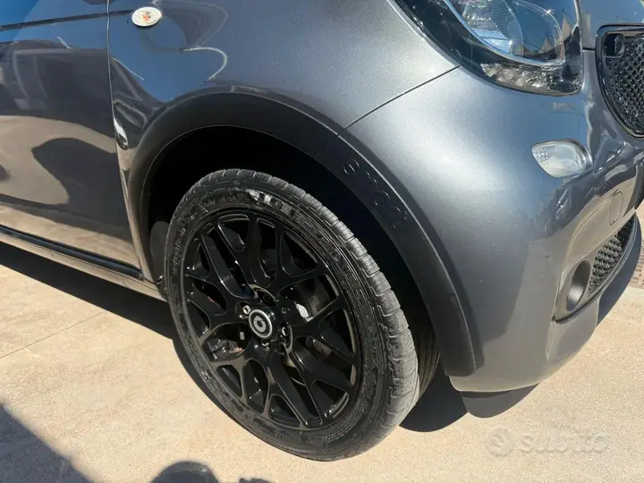 Smart Forfour 2015 photo 4