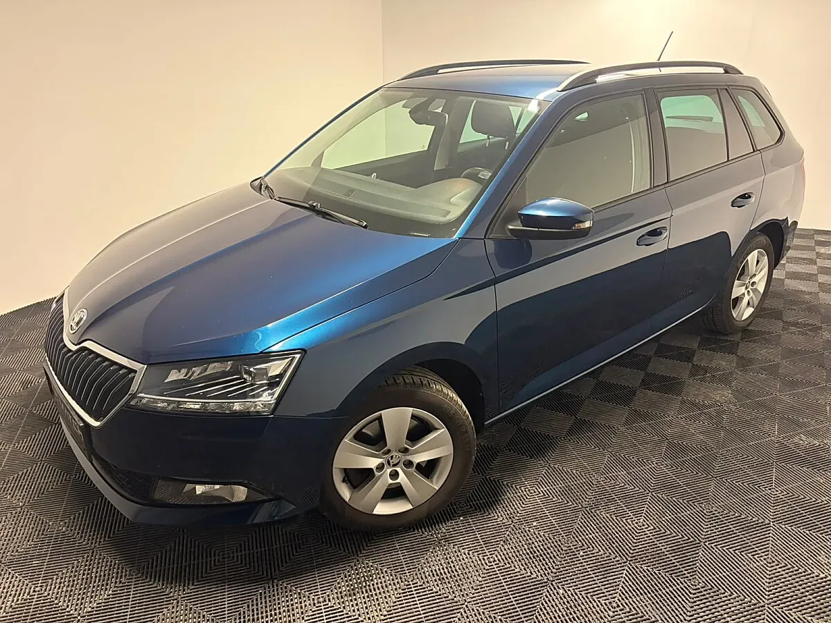 Skoda Fabia 2020 photo 2