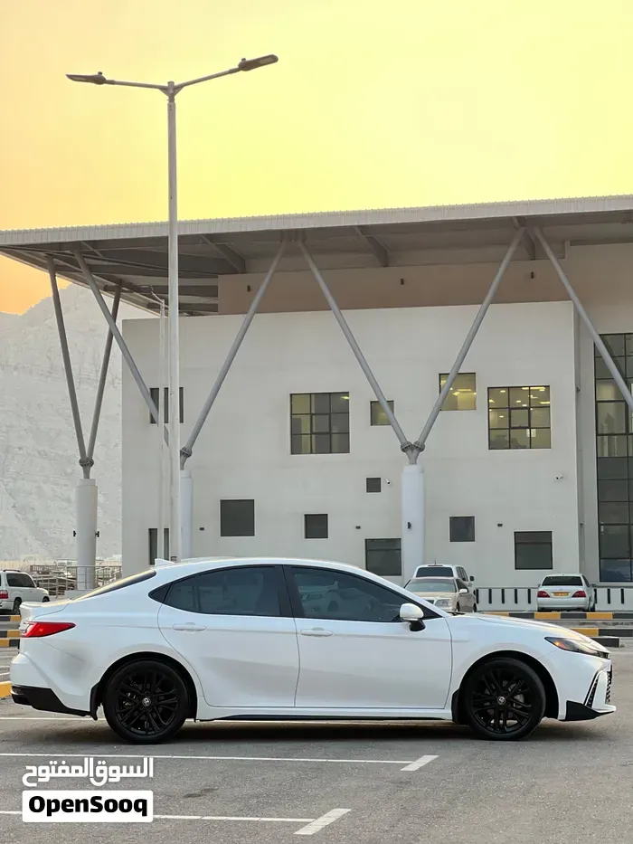 Toyota Camry 2026 photo 4
