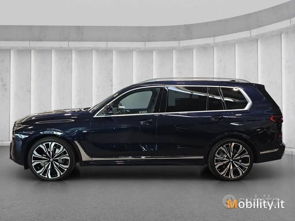 BMW X7 2023 photo 5