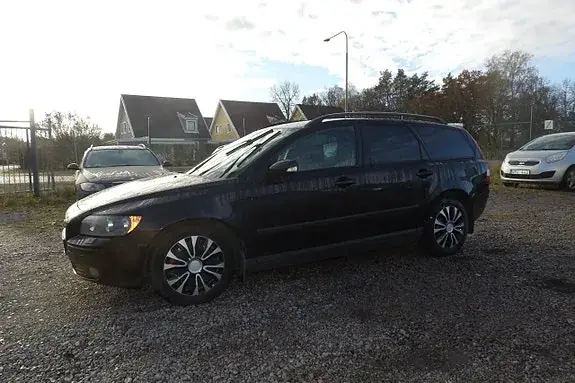 Volvo V50 2004 photo 2