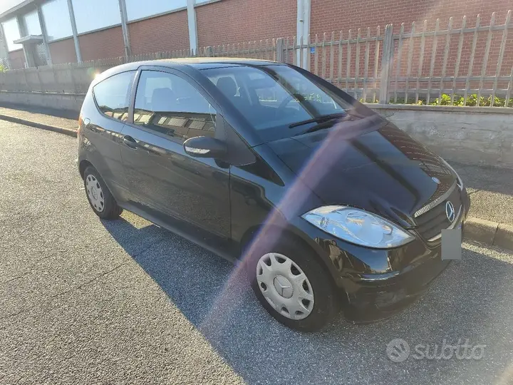 Mercedes-Benz A-Class 2009 photo 5