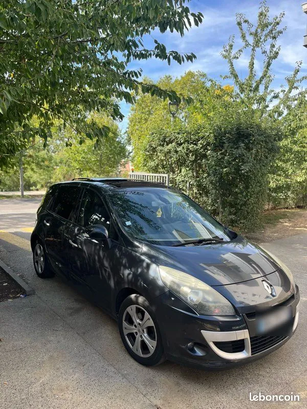 Renault Scenic 2010 photo 3