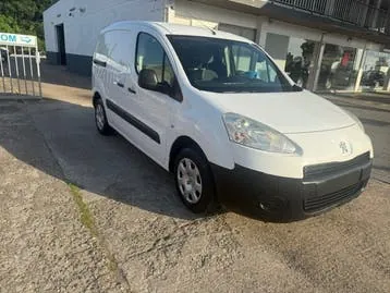 Peugeot Partner 2015 photo 2