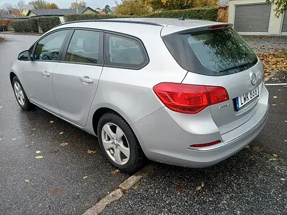 Opel Astra 2015 photo 5