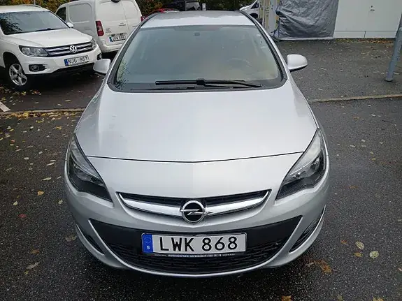 Opel Astra 2015 photo 2