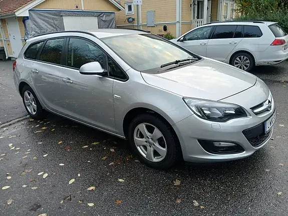 Opel Astra 2015 photo 3