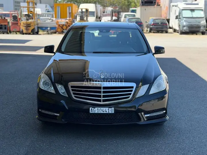 Mercedes-Benz E 250 2013 photo 2