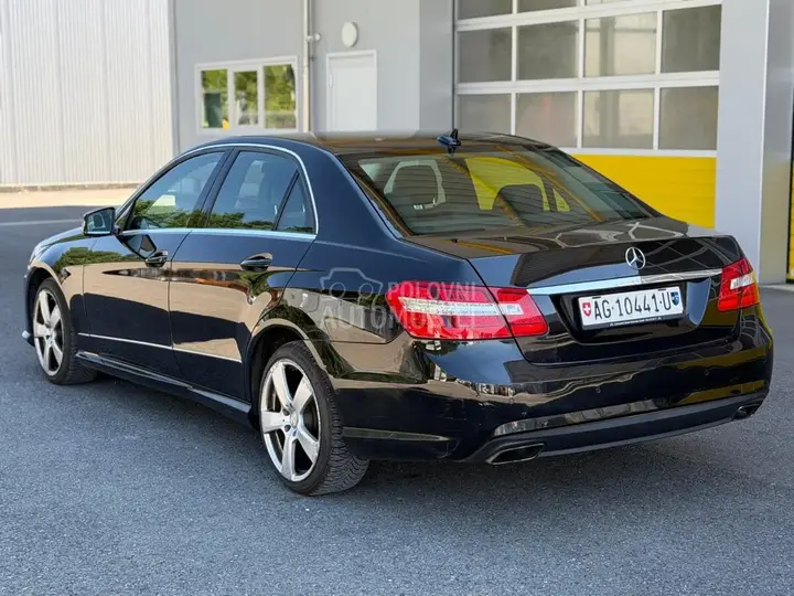 Mercedes-Benz E 250 2013 photo 5