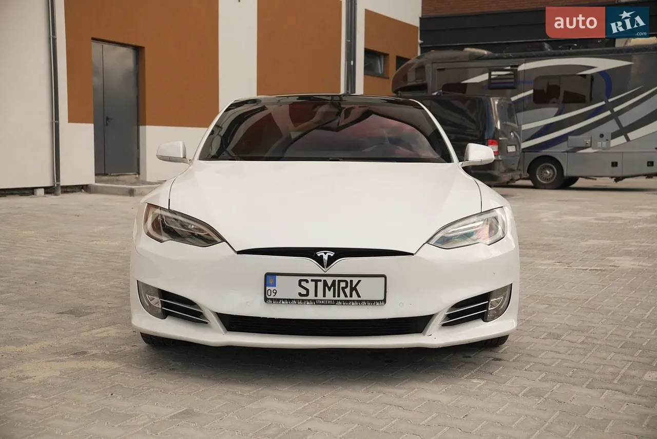 Tesla Model S 2016 photo 4