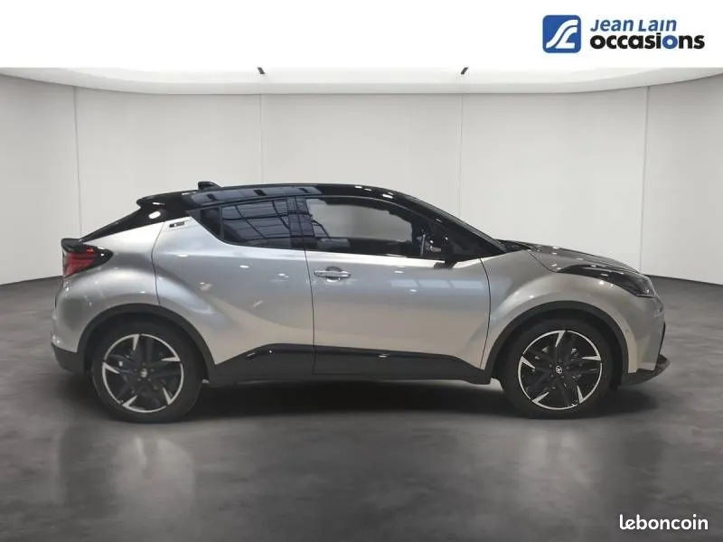 Toyota C-Hr 2023 photo 4