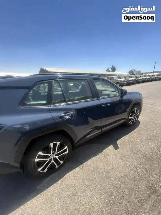 Toyota Rav4 2026 photo 2