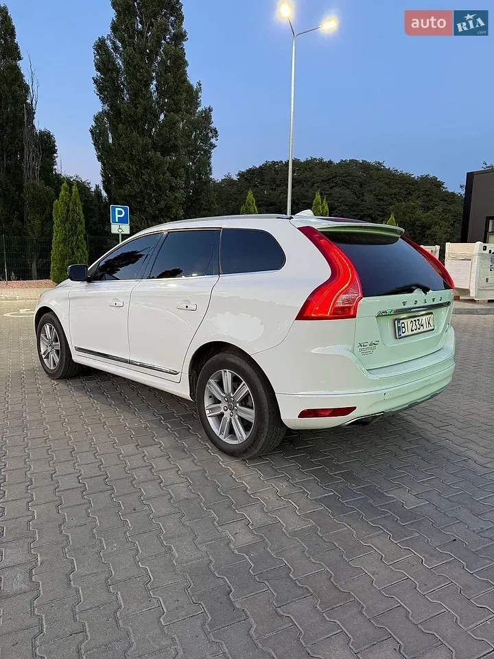 Volvo Xc60 2016 photo 5