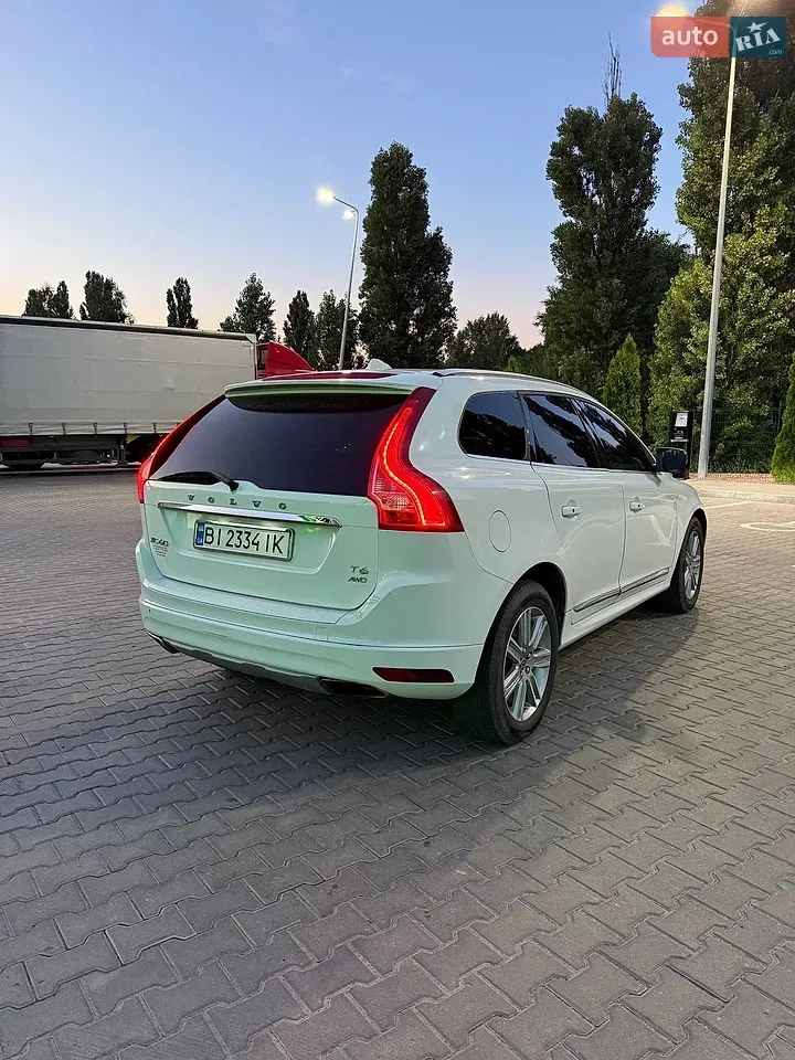 Volvo Xc60 2016 photo 4