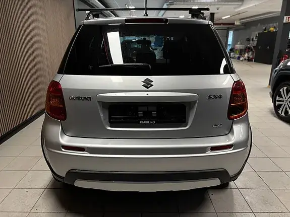 Suzuki Sx4 2011 photo 5