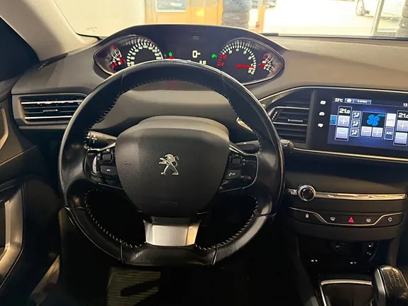 Peugeot 308 2016 photo 4