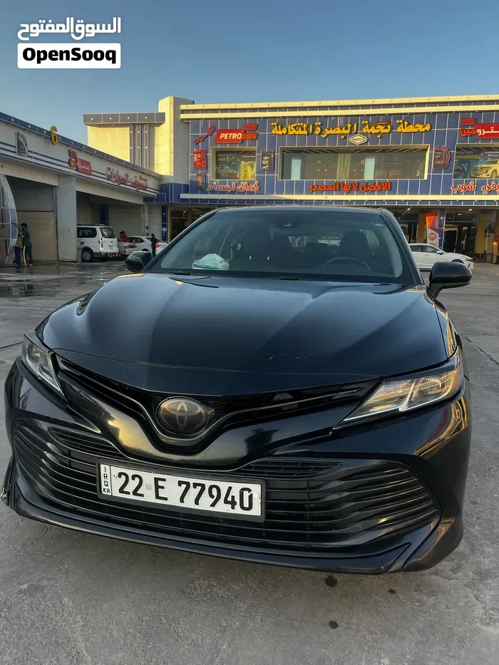 Toyota Camry 2018 photo 2