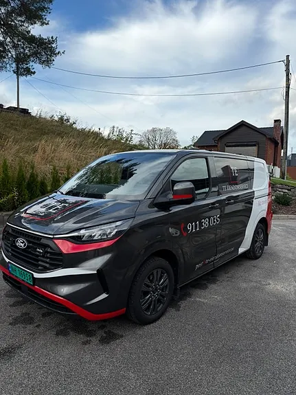 Ford Transit Custom 2024 photo 3
