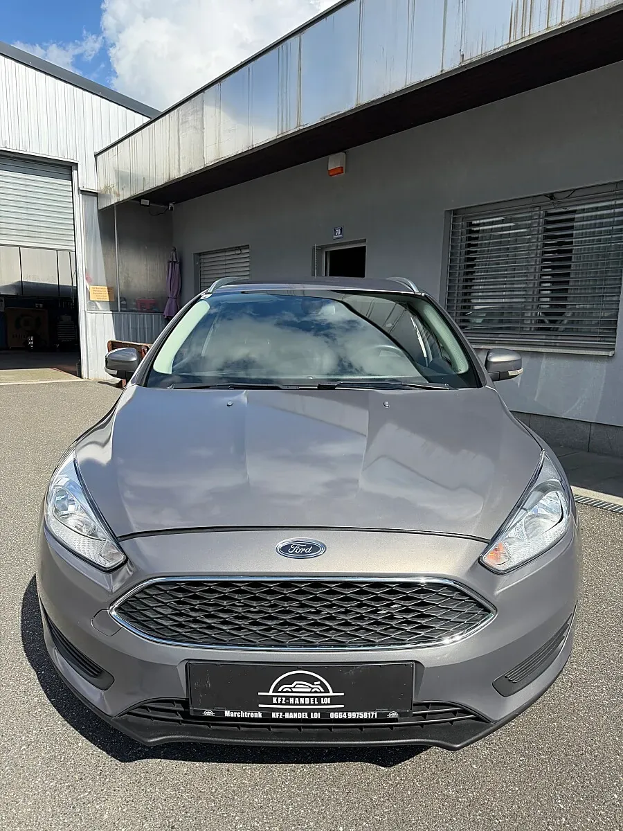 Ford Focus 2015 photo 2