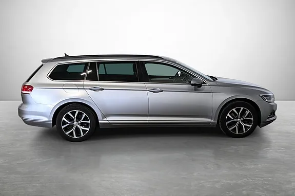 Volkswagen Passat 2018 photo 5