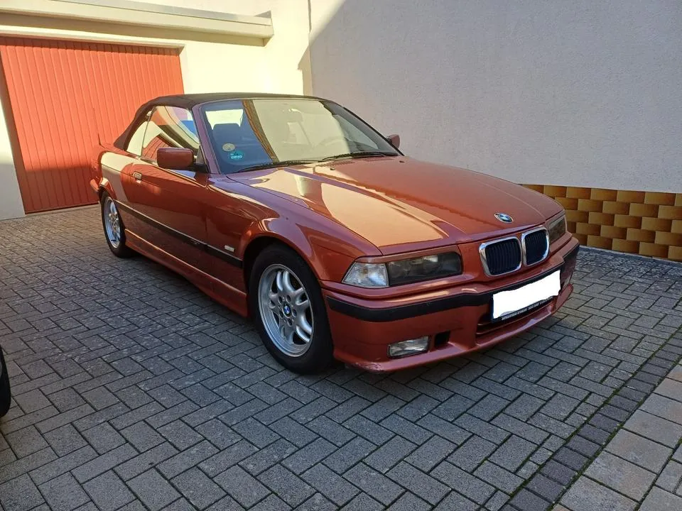 BMW 320I Cabrio