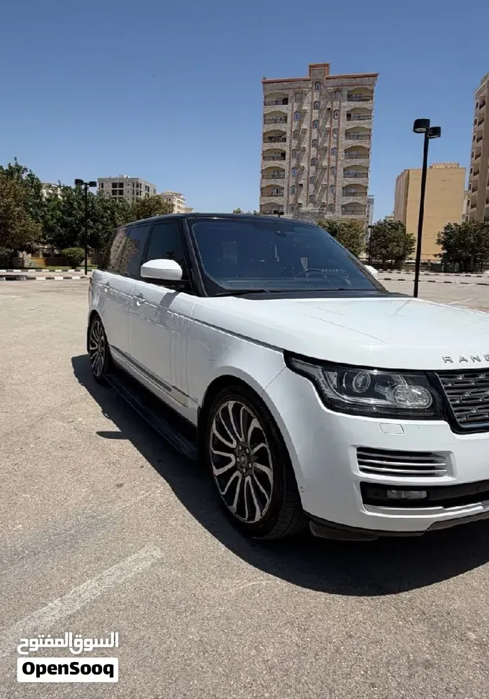 Land Rover Range Rover 2027 photo 4