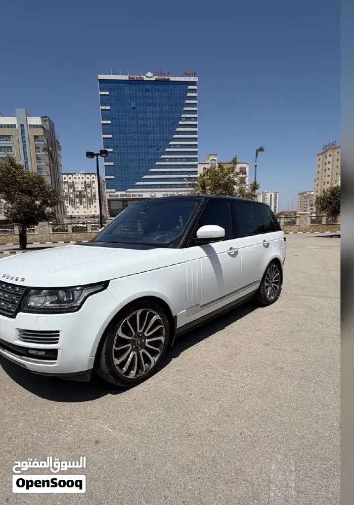 Land Rover Range Rover 2027 photo 3