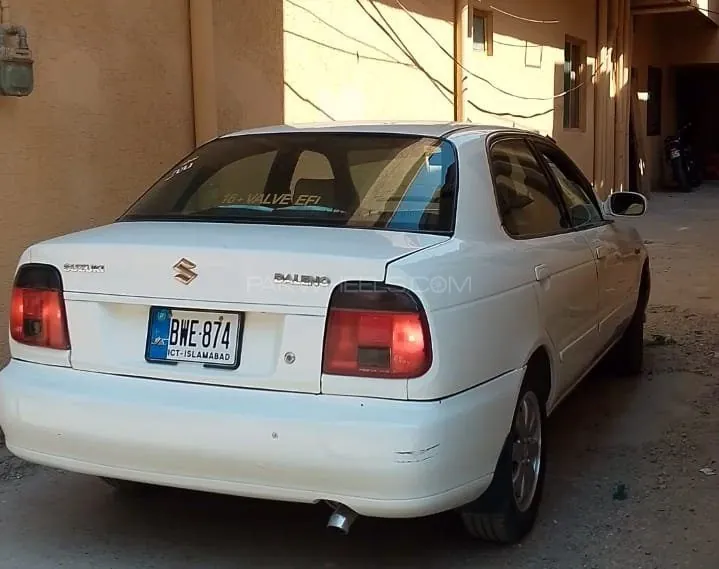 Suzuki Baleno