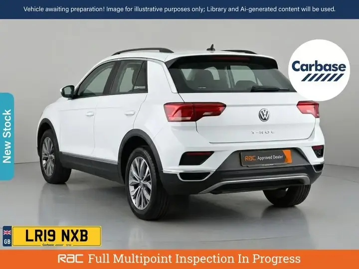 Volkswagen T-Roc 2019 photo 2