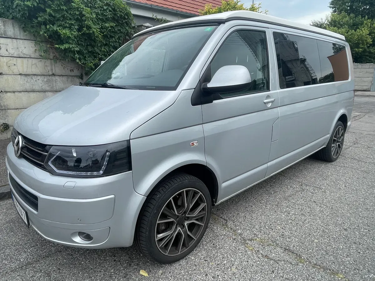 Volkswagen T5 2011 photo 2