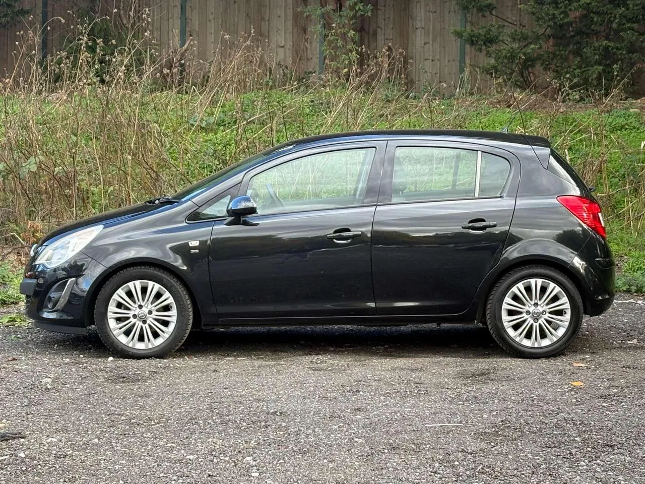 Vauxhall Corsa 2013 photo 4