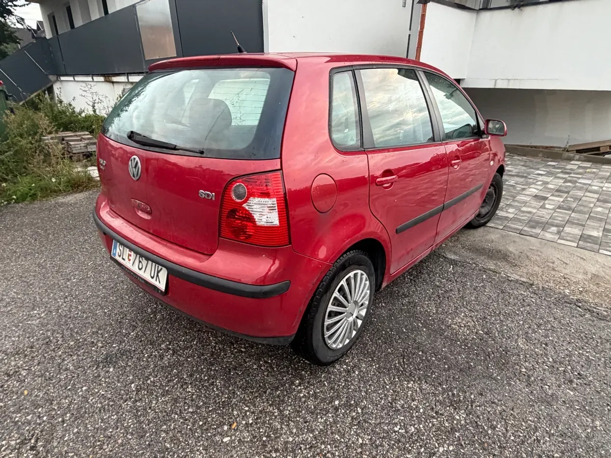 Volkswagen Polo 2004 photo 3