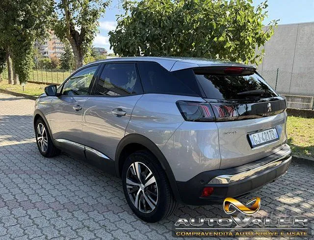 Peugeot 3008 2022 photo 4