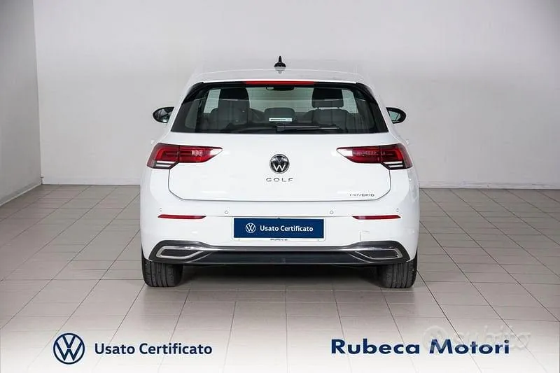 Volkswagen Golf 2022 photo 5