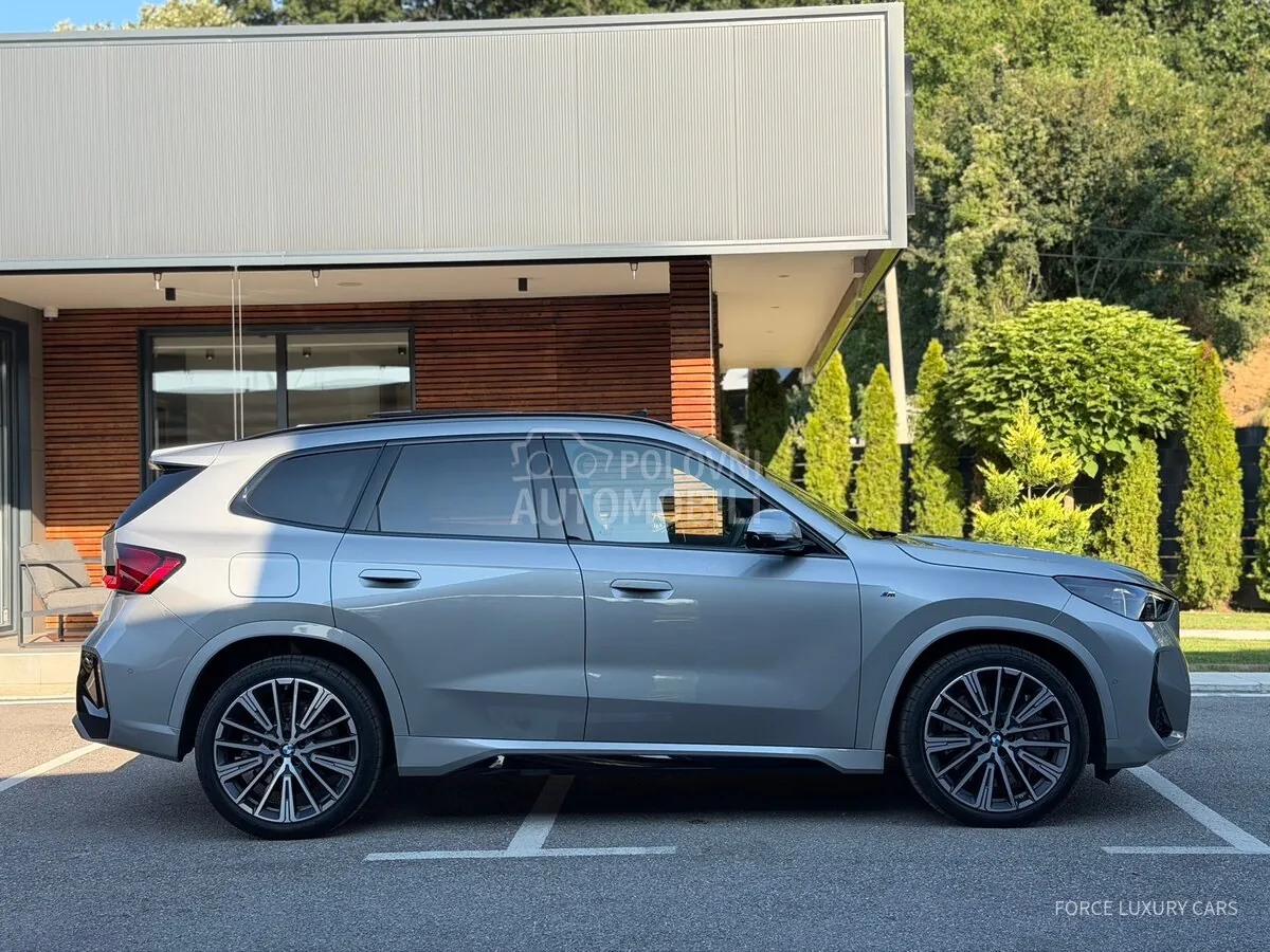 BMW X1 2025 photo 4