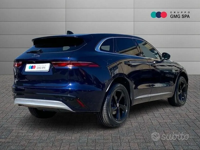Jaguar F-Pace 2024 photo 3