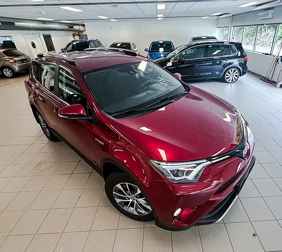 Toyota Rav4 2017 photo 2