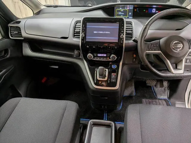 Nissan Serena 2019 photo 3