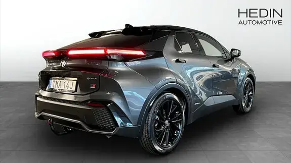 Toyota C-Hr 2024 photo 2