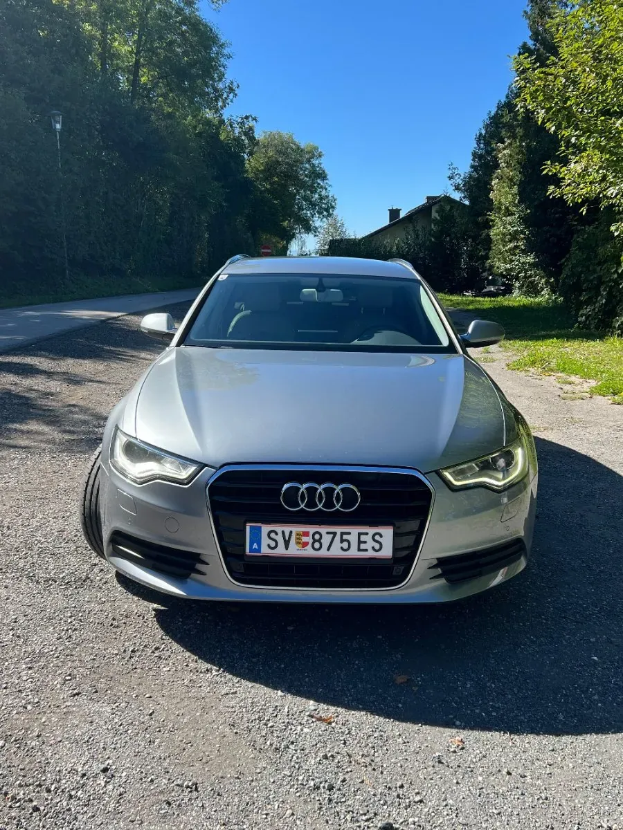 Audi A6 2012 photo 2