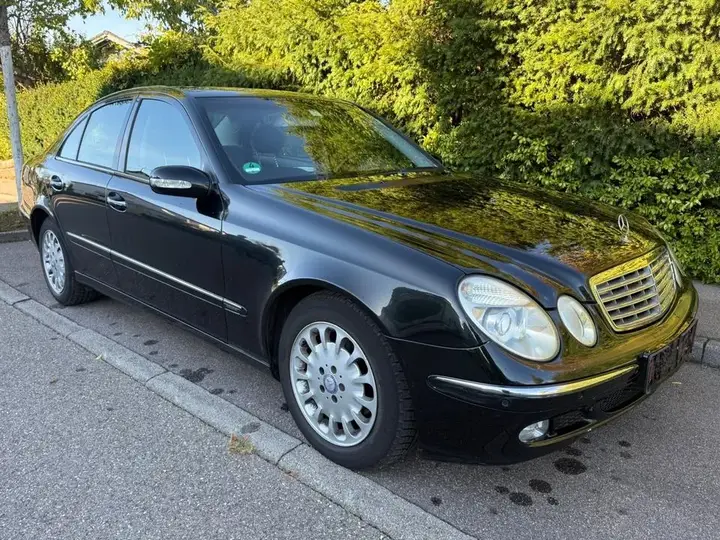 Mercedes-Benz E