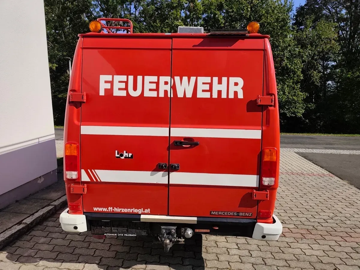 Mercedes-Benz Transporter 1991 photo 3