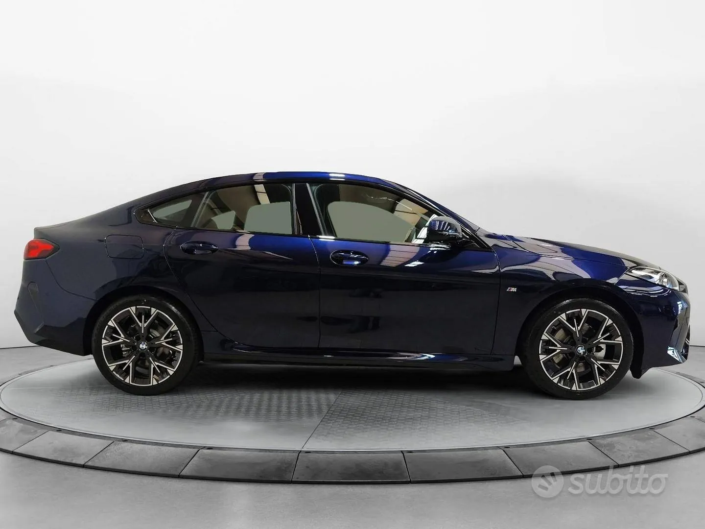 BMW Serie 2 220 Gran Coupé 2025 photo 4