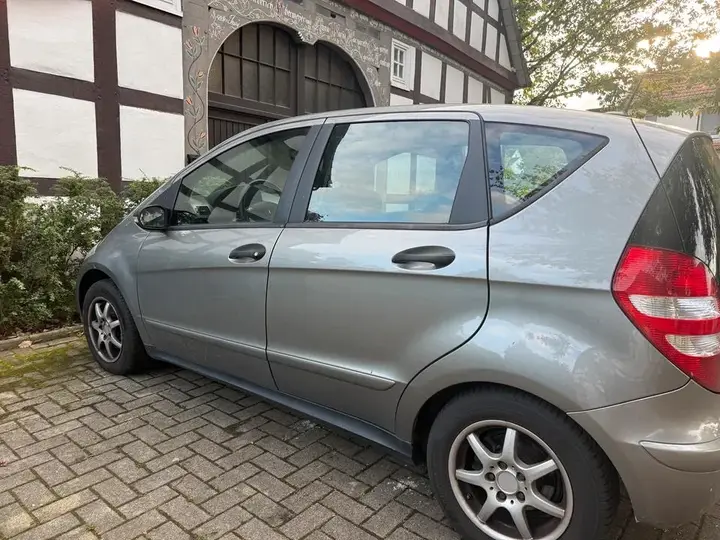 Mercedes-Benz A170