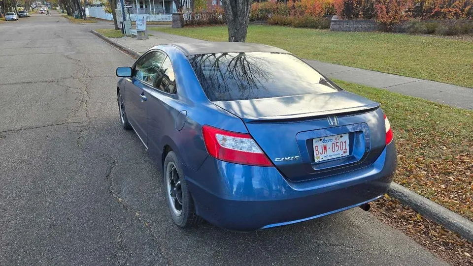 Honda Civic 2006 photo 3