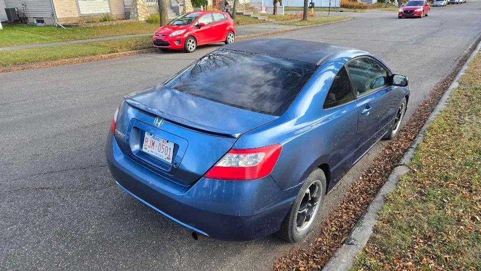 Honda Civic 2006 photo 5