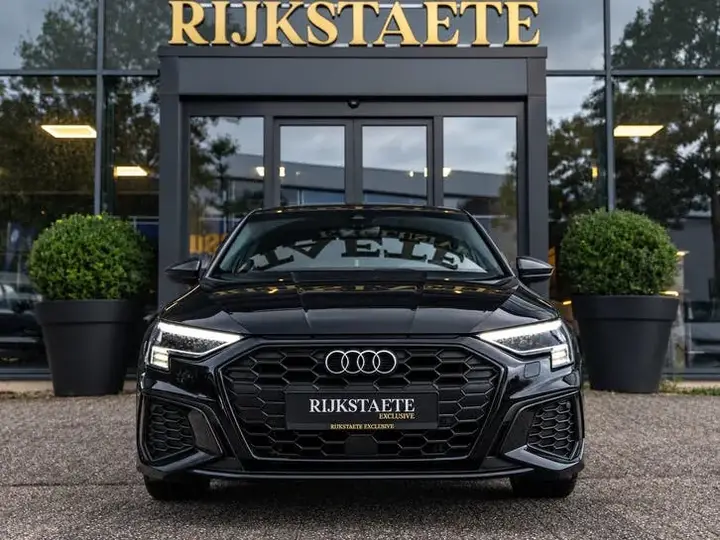 Audi A3 2021 photo 3